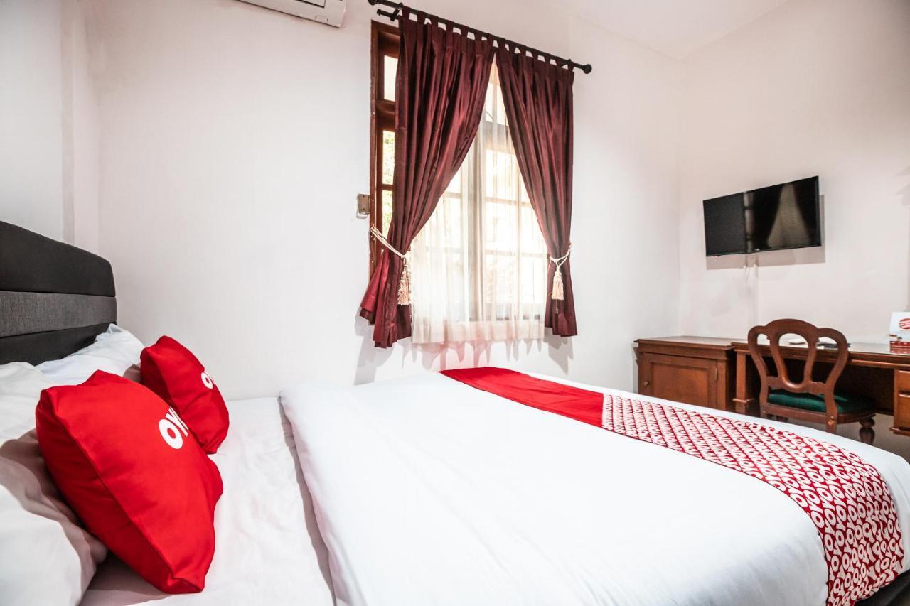 Oyo 1990 Kost Kuningan Executive Boading House Setiabudi Cakarta Dış mekan fotoğraf