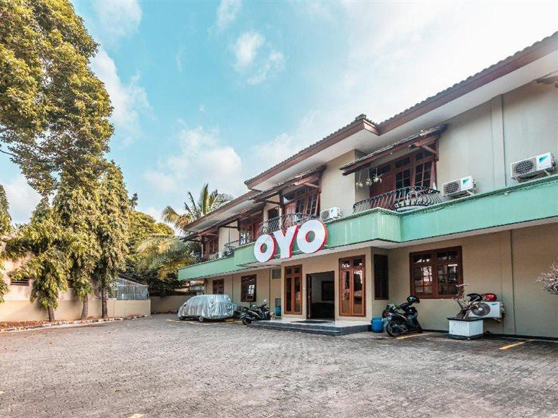 Oyo 1990 Kost Kuningan Executive Boading House Setiabudi Cakarta Dış mekan fotoğraf