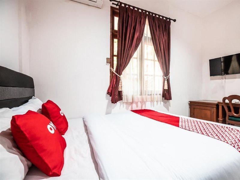 Oyo 1990 Kost Kuningan Executive Boading House Setiabudi Cakarta Dış mekan fotoğraf
