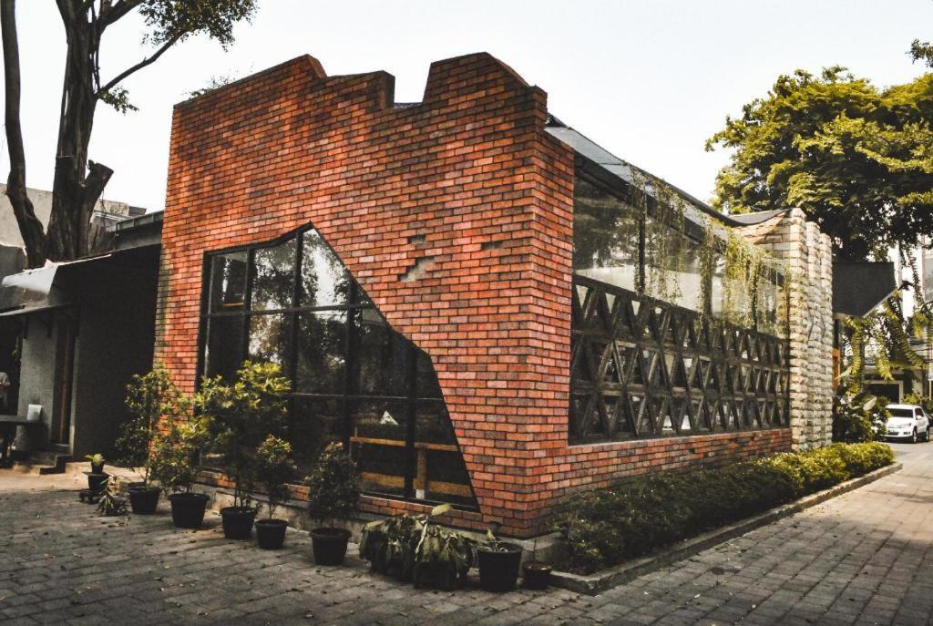 Oyo 1990 Kost Kuningan Executive Boading House Setiabudi Cakarta Dış mekan fotoğraf